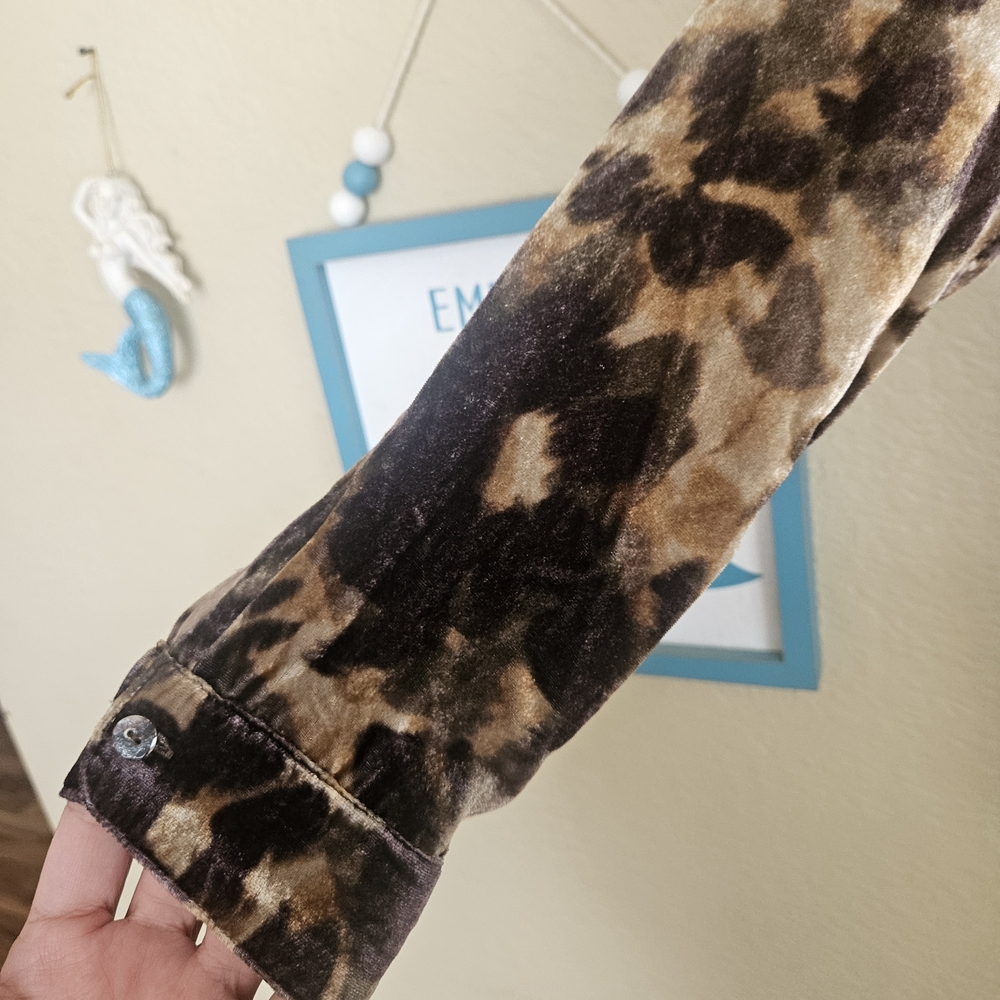 SOLD 🎉💯 - Picture 4 of 12